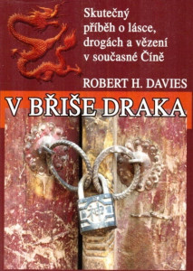 V břiše draka