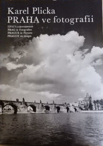 Praha ve fotografii *