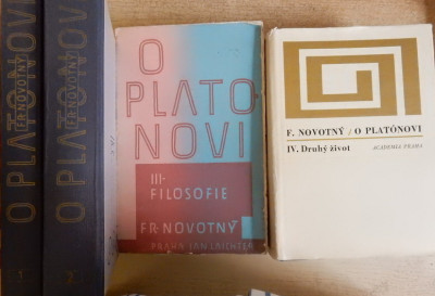 O Platonovi I.–IV. díl