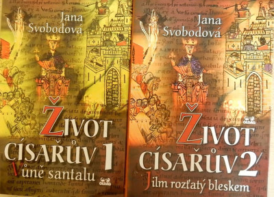 Život císařův 1, 2: Vůně santalu, Jilm rozťatý bleskem